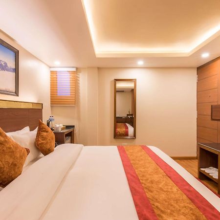 Hotel Infinity International Near Igi Airport Nuova Delhi Esterno foto